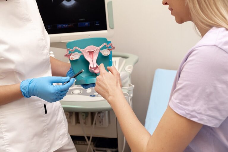 woman at gyneclologist