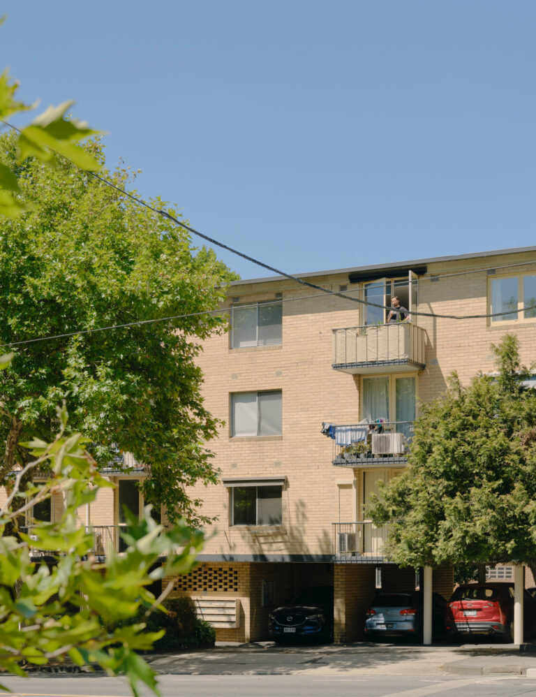 CARD tdf archiapartment12 2200x2860