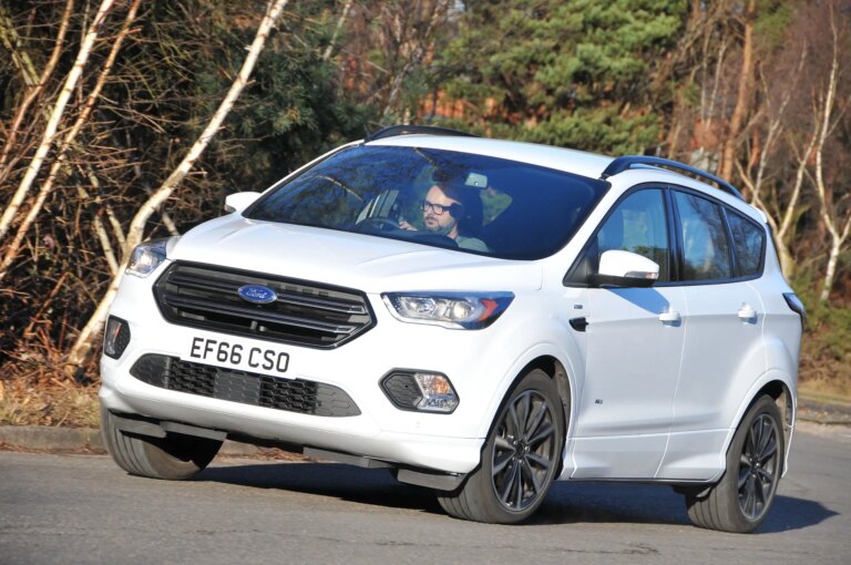 ford kuga 1